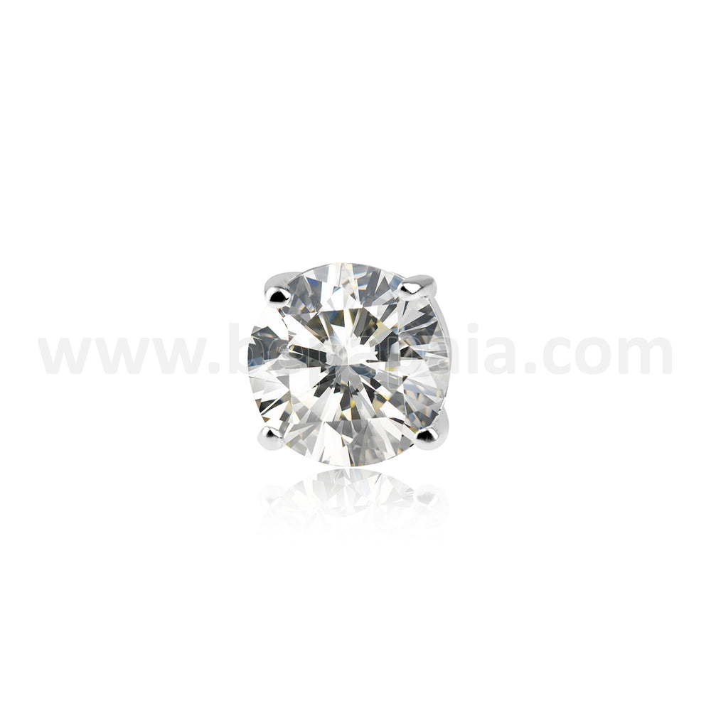 Steel ear stud with set cubic zirconia