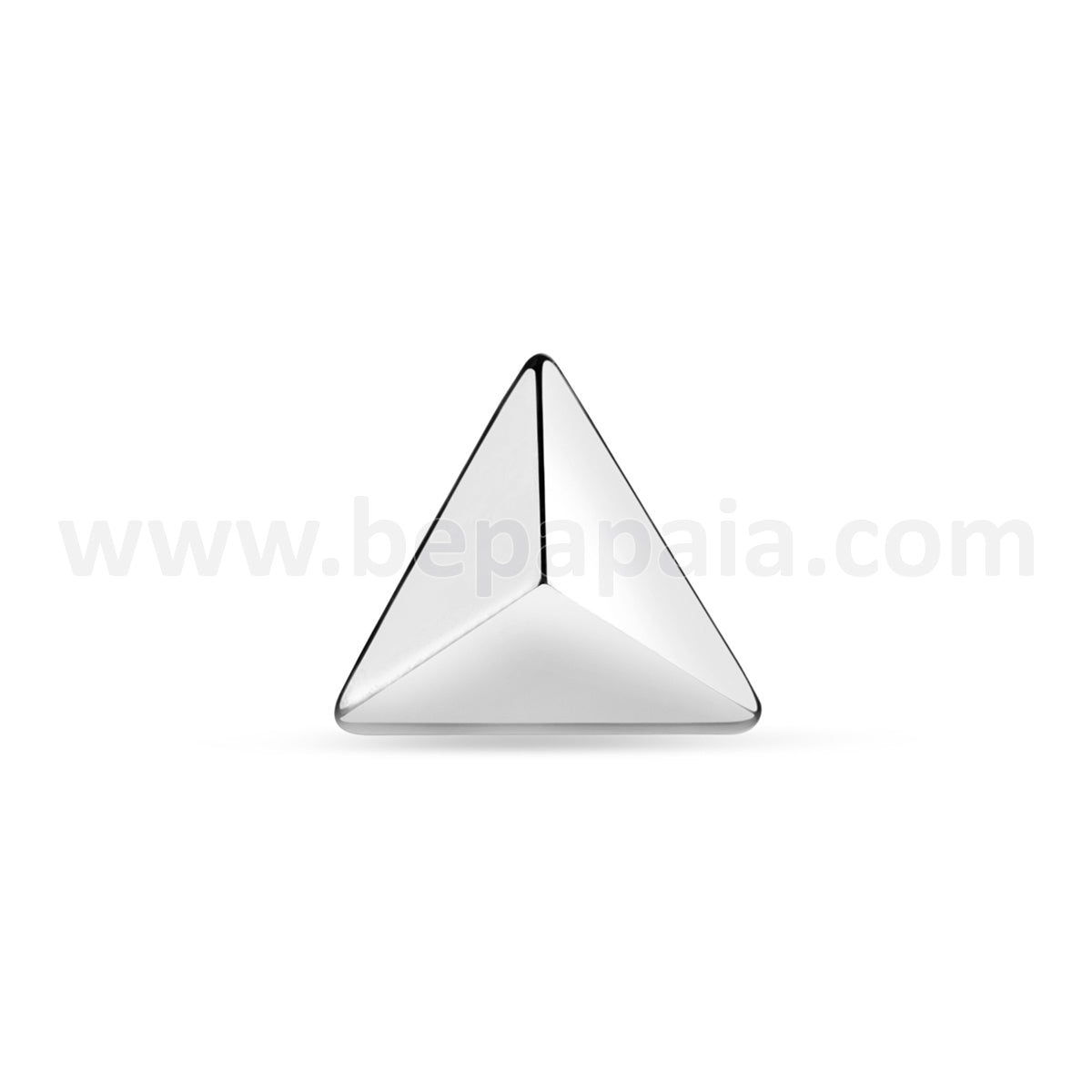 Labret en forma de pirámide