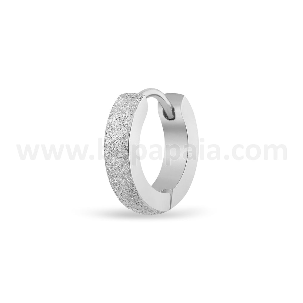 Hoop earring of diamond powder